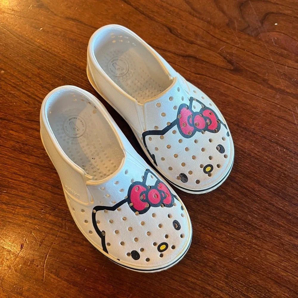Native‎ Kids Hello Kitty Miles Slip On Shoes White C8 Sanrio Perforated Sneakers